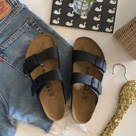 Birkenstock Shoes - ❤... Birkenstock Arizona Sandal